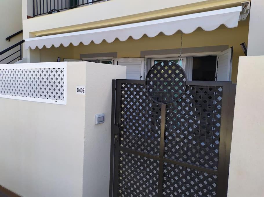 Moderno Residencial Puerto Rico Sol Mar Y Piscina Apartment Exterior photo